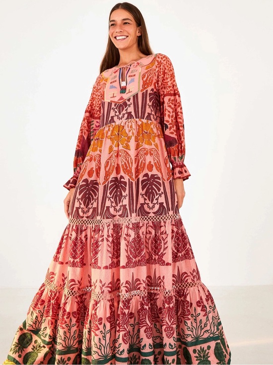 FARM Rio Dresses & Skirts - NWT FARM RIO Ainika Printed Tiered Maxi Dress Sz S
